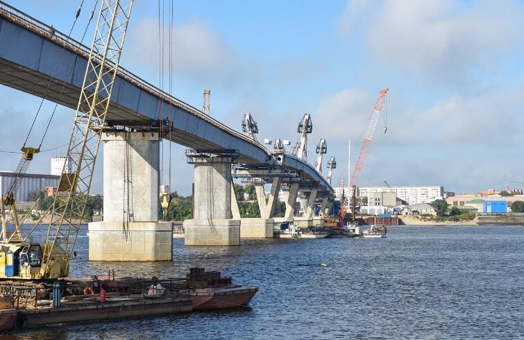 Поставка материала MasterFlow 928 на строительство моста через реку Зея в Благовещенске.